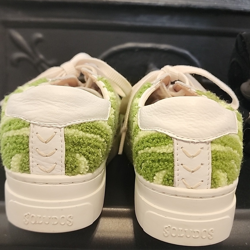 Soludos Ibiza Platform Psychedelic Spiral Sneakers Green White, Size 8 - Picture 9 of 13